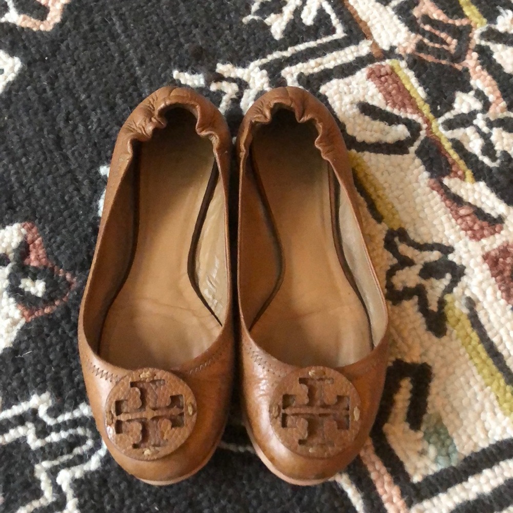 7.5 Tory Burch